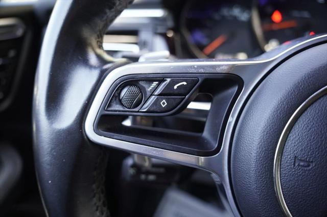2020 Porsche Macan Base