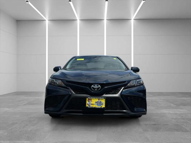 2021 Toyota Camry SE AWD