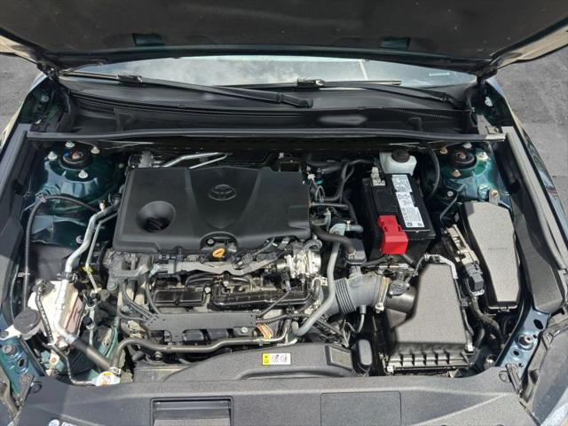 2021 Toyota Camry SE AWD