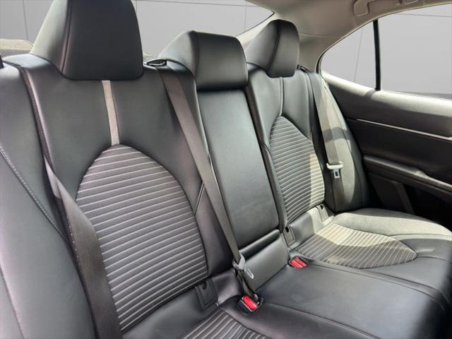 2021 Toyota Camry SE AWD