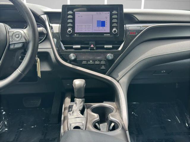2021 Toyota Camry SE AWD