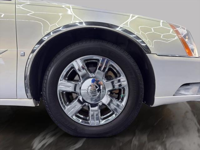 2006 Cadillac DTS w/1SB