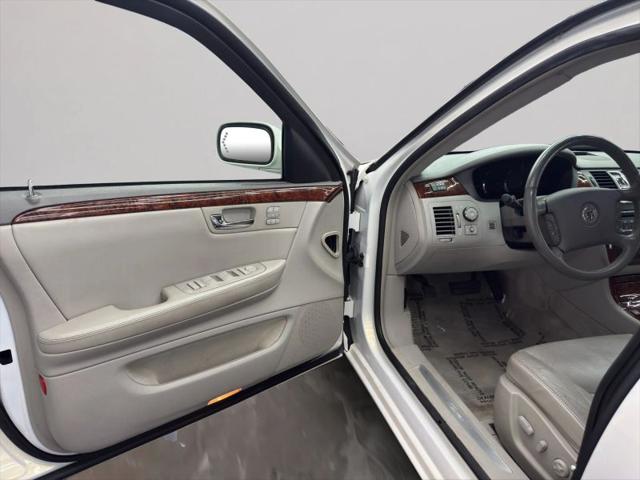 2006 Cadillac DTS w/1SB