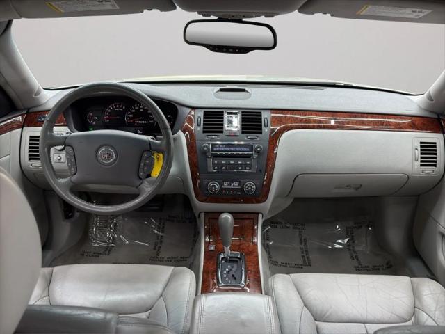 2006 Cadillac DTS w/1SB