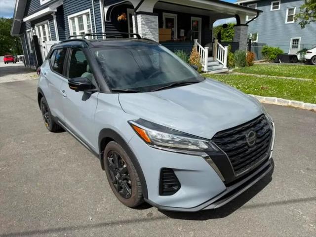 2021 Nissan Kicks SR Xtronic CVT