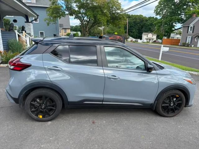 2021 Nissan Kicks SR Xtronic CVT