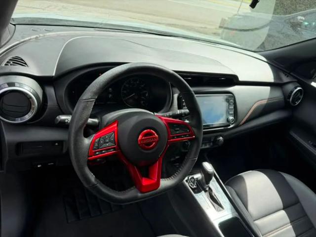 2021 Nissan Kicks SR Xtronic CVT