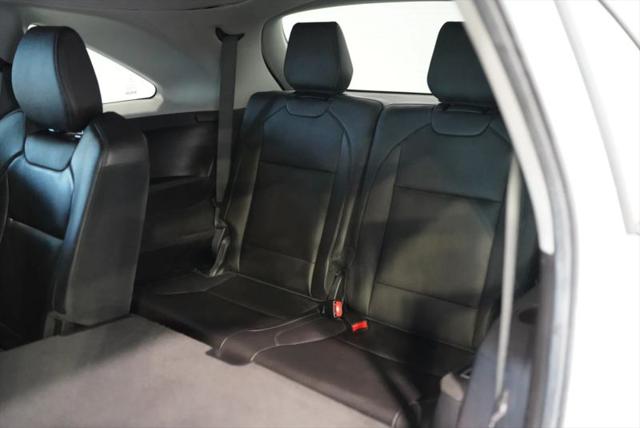 2019 Acura MDX Standard