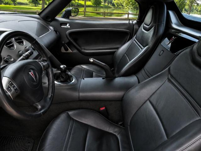 2006 Pontiac Solstice Base