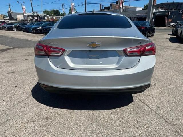 2021 Chevrolet Malibu FWD LT