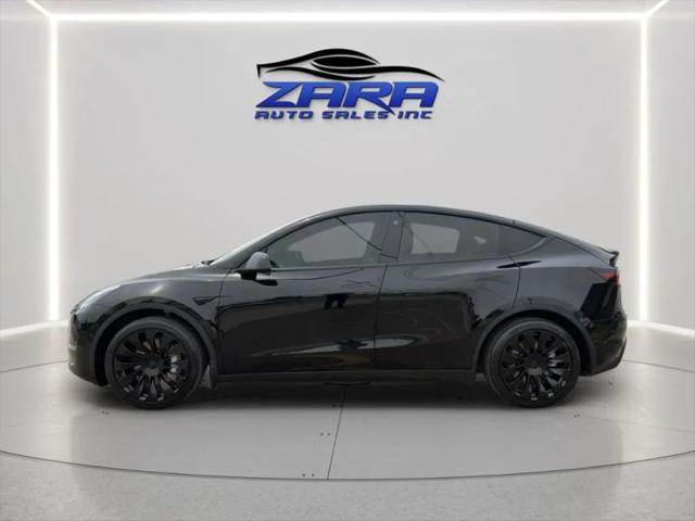 2022 Tesla Model Y Long Range Dual Motor All-Wheel Drive