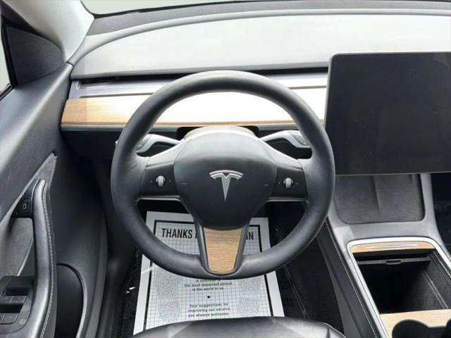 2022 Tesla Model Y Long Range Dual Motor All-Wheel Drive