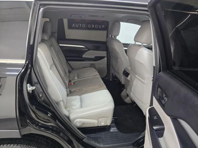 2016 Toyota Highlander LE V6