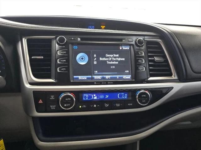 2016 Toyota Highlander LE V6