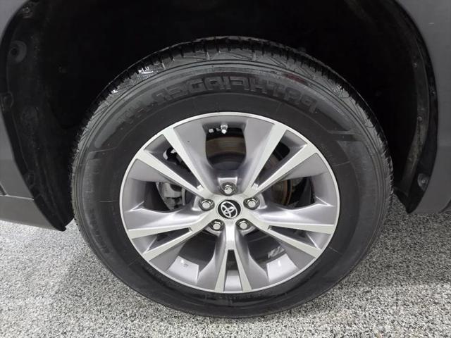 2016 Toyota Highlander LE V6