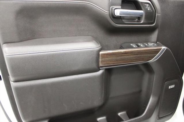 2022 Chevrolet Silverado 1500 4WD Crew Cab Short Bed RST