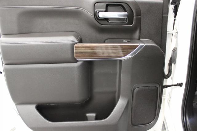 2022 Chevrolet Silverado 1500 4WD Crew Cab Short Bed RST