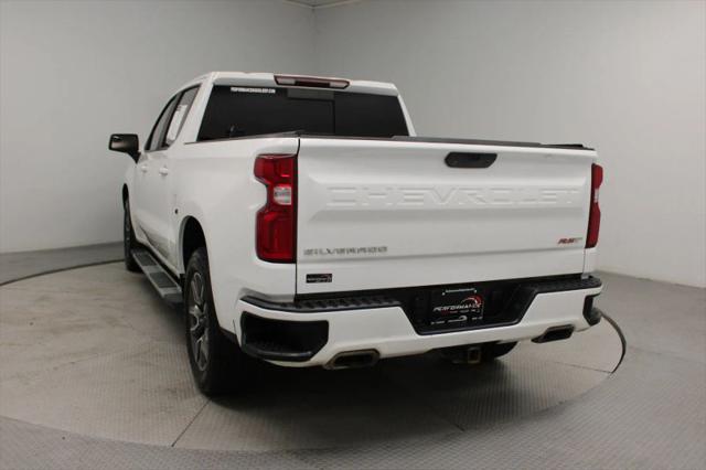 2022 Chevrolet Silverado 1500 4WD Crew Cab Short Bed RST