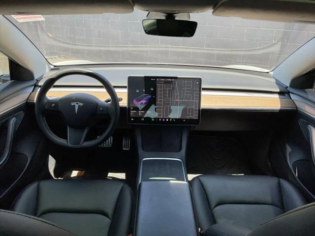2021 Tesla Model 3 Standard Range Plus Rear-Wheel Drive