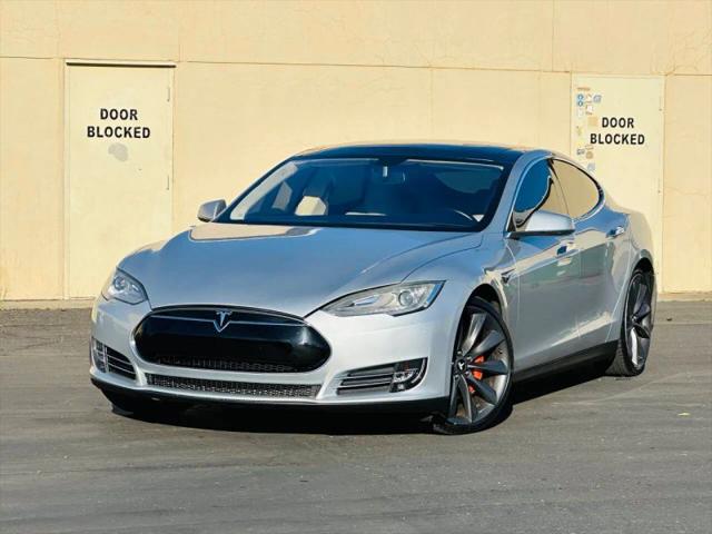 2013 Tesla Model S Base