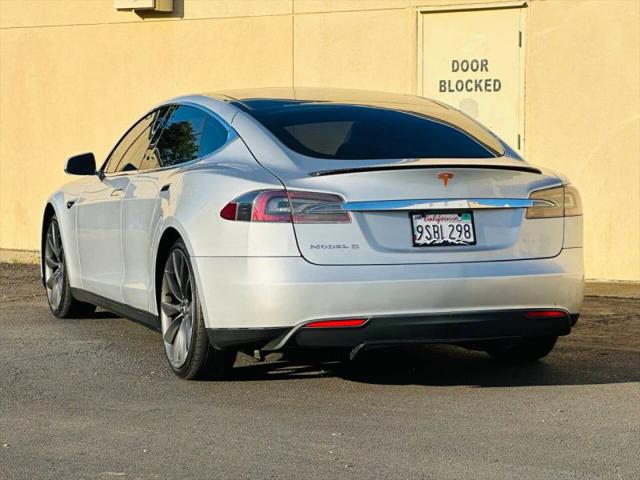 2013 Tesla Model S Base