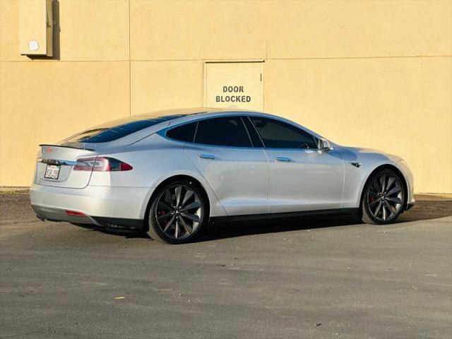 2013 Tesla Model S Base