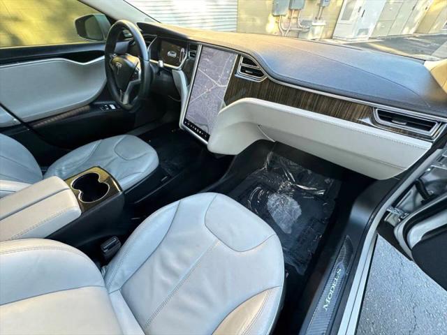 2013 Tesla Model S Base