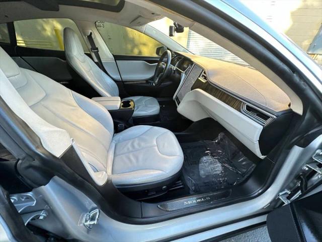 2013 Tesla Model S Base