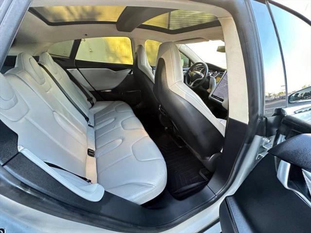 2013 Tesla Model S Base