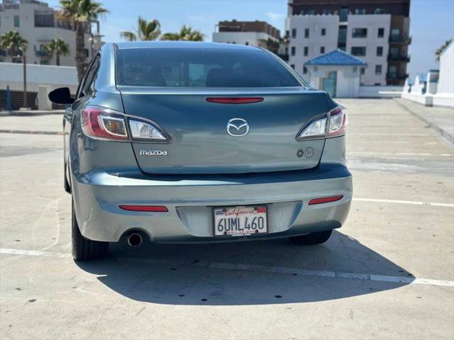 2012 Mazda Mazda3 i Touring
