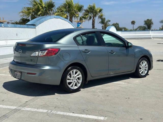 2012 Mazda Mazda3 i Touring