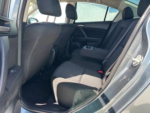 2012 Mazda Mazda3 i Touring