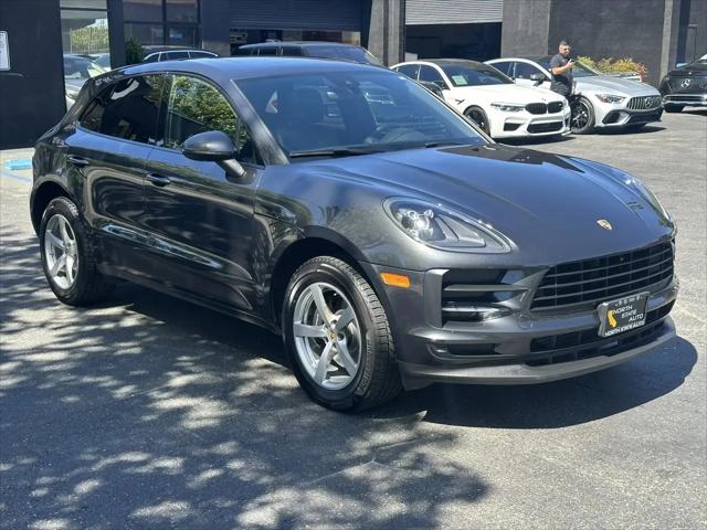 2020 Porsche Macan Macan