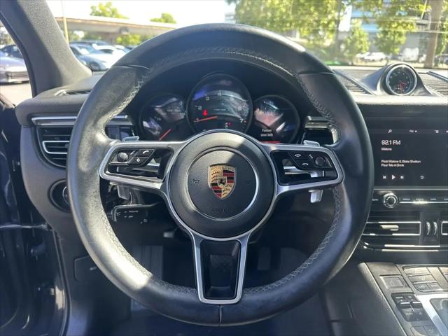 2020 Porsche Macan Macan