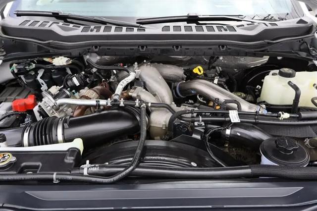 2025 Ford F-350 Platinum