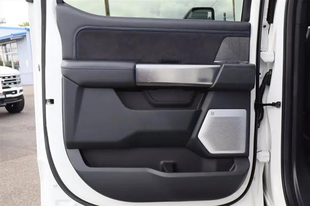2025 Ford F-350 Platinum