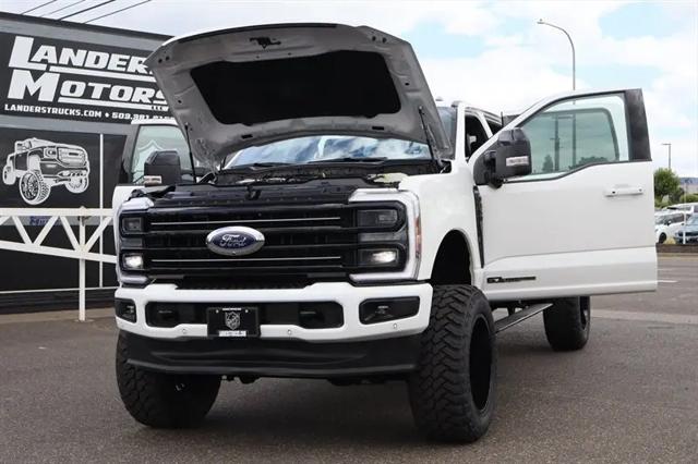 2025 Ford F-350 Platinum