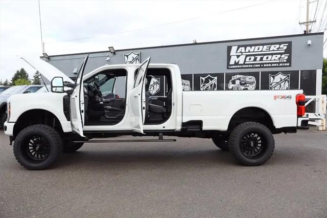 2025 Ford F-350 Platinum