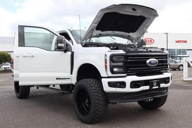 2025 Ford F-350 Platinum