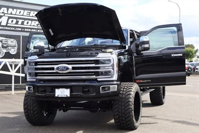 2025 Ford F-350 Platinum