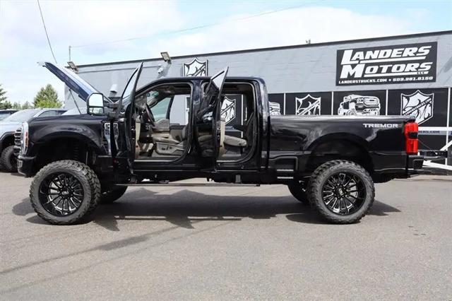 2025 Ford F-350 Platinum