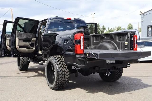 2025 Ford F-350 Platinum