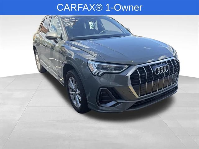 2025 Audi Q3 Premium 45 TFSI S line quattro Tiptronic for sale in Janesville, WI