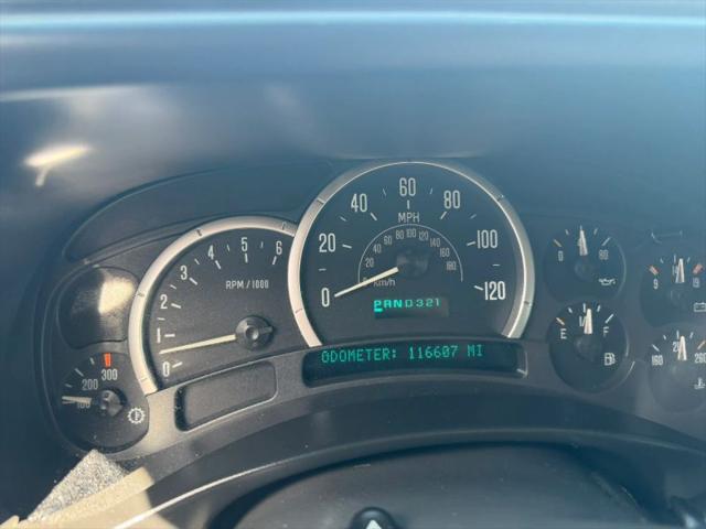 2003 Cadillac Escalade Standard