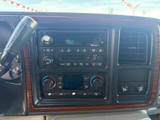2003 Cadillac Escalade Standard
