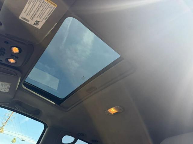 2003 Cadillac Escalade Standard