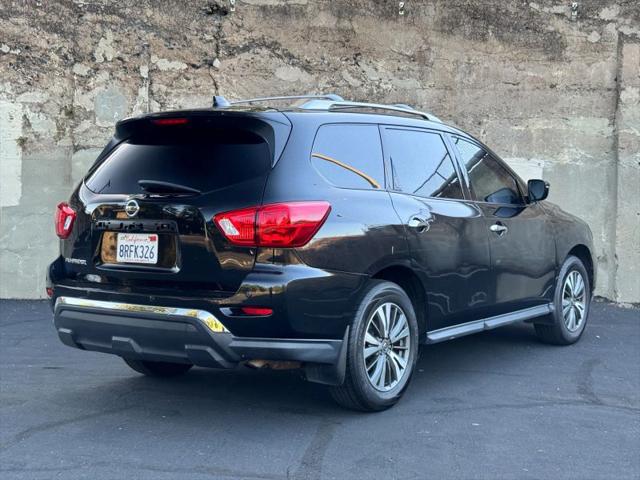 2020 Nissan Pathfinder S 2WD