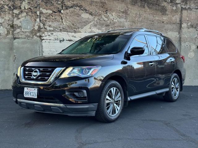 2020 Nissan Pathfinder S 2WD