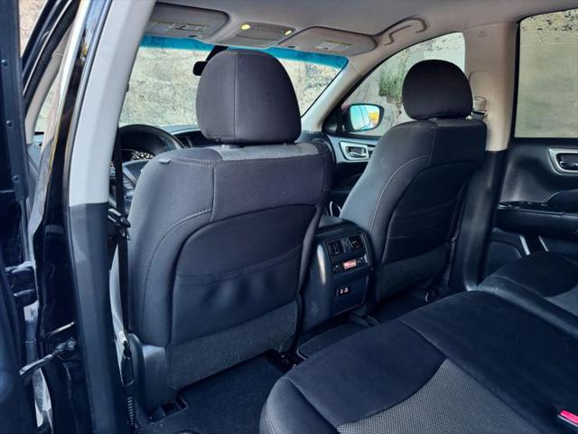 2020 Nissan Pathfinder S 2WD