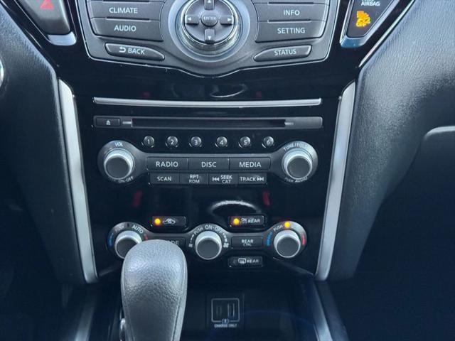 2020 Nissan Pathfinder S 2WD